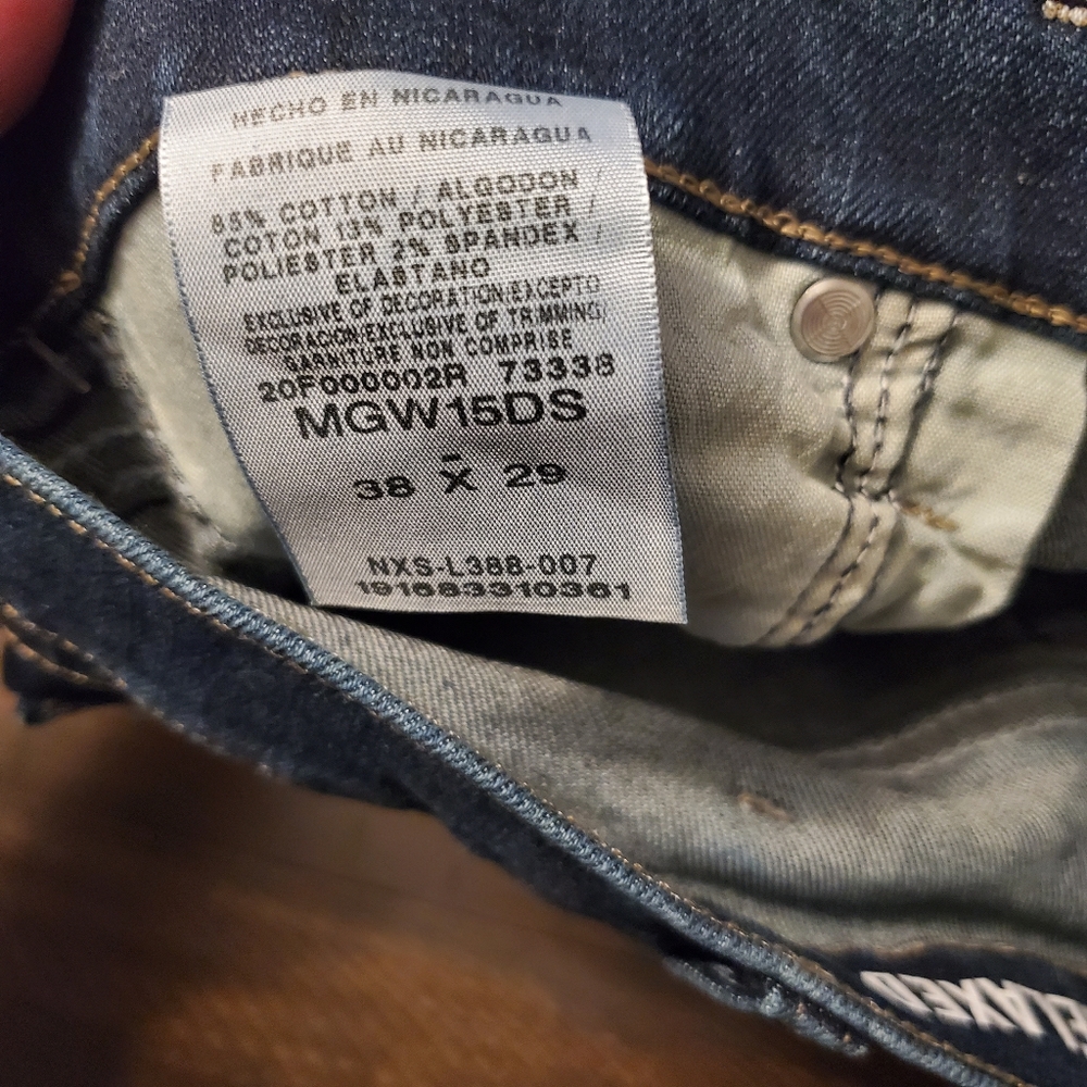 Wrangler Relaxed Straight Fit Flex Jean 32" inseam - Picture 7 of 10